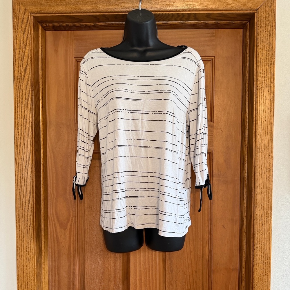 Apt. 9 Top Bundle Cream Stripe Tie Sleeve